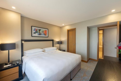 Premium Two Bedroom Family Apartment Near GoldSouk 0 Luxury Bookings
