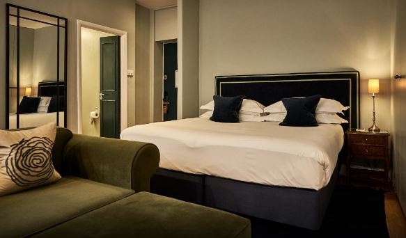 Studio Near Walton Estates LON Luxury Bookings