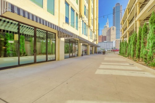 One Bedroom Near Akard Plaza DAL 12 Luxury Bookings