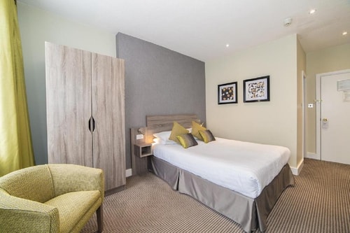 Double Or Twin Room Near Royal Mail Postbox LON Luxury Bookings