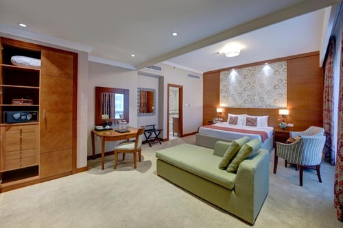 Executive Suite Near Mall Of Emirates 1 Luxury Bookings