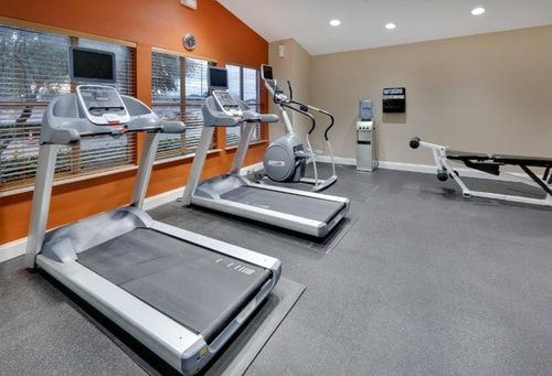 Studio Queen Suit Near Brief Therapy Institute DAL 6 Luxury Bookings