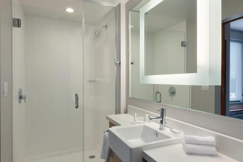 King Suite With Sofa Bed Near Northwest Church HOU 2 Luxury Bookings