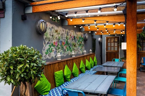Double Or Twin Room Near Tesco Superstore LON 15 Luxury Bookings
