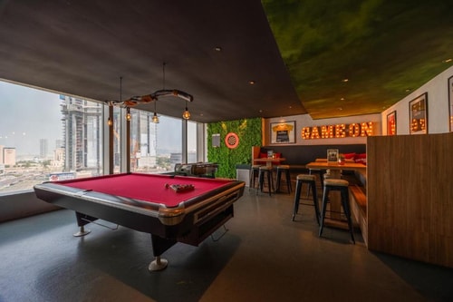 Standard King Or Twin Room Near AmericanUniversity 10 Luxury Bookings