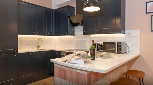 Two Bedroom Apartment Near Tantric Journey LON 9 Luxury Bookings
