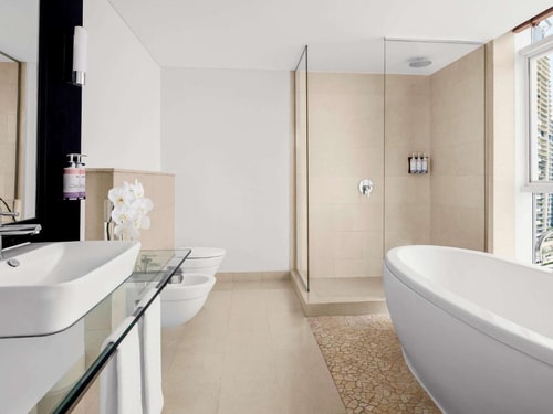 Premium One Bedroom Suite Near DMCC Metro Station 8 Luxury Bookings
