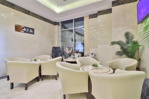 Deluxe Apartment Near Abu Hail Park Dubai 11 Luxury Bookings