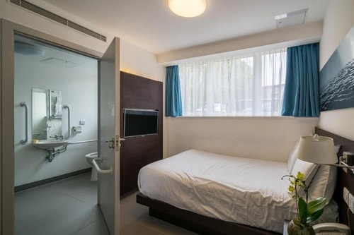 Double Room Near Willow Annex LON Luxury Bookings