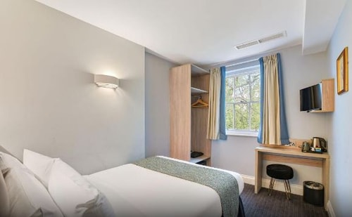 Double Or Twin Room Near Garden Halls LON 2 Luxury Bookings