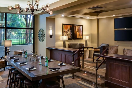 Standard Room Near Bachman Greenbelt Trail DAL 7 Luxury Bookings