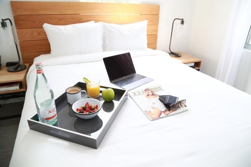 Standard Queen Room Near State of Yoga MIA 1 Luxury Bookings