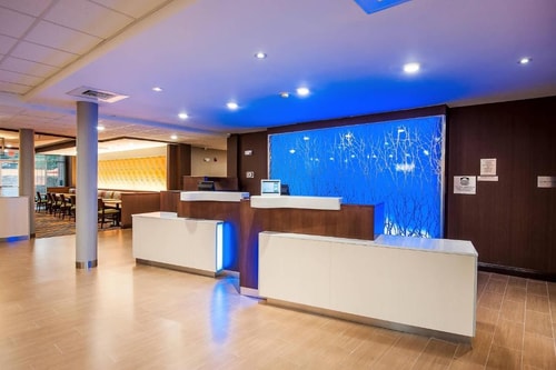 King Room Near Windfern Business Park HOU 2 Luxury Bookings