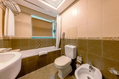 One Bedroom Suite Near Internet City Metro Station 4 Luxury Bookings