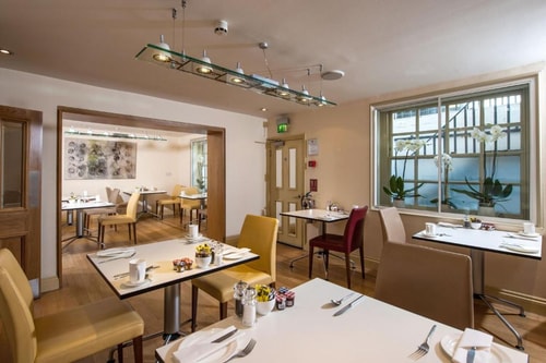 Deluxe Double Room Near Core Flex Pilate LON 11 Luxury Bookings