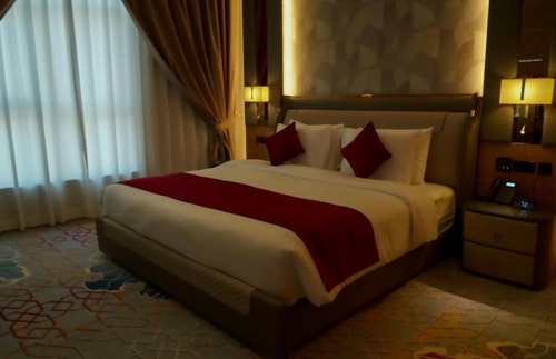 Double Or Twin Room Near Abu Hail Park Dubai Luxury Bookings