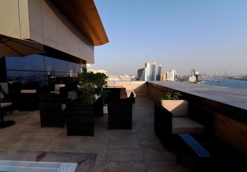 Standard King Or Twin Room Near Baniyas Square 12 Luxury Bookings