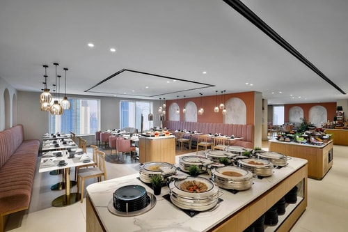 2 Bedroom Suite Near Doha Bank Dubai 11 Luxury Bookings