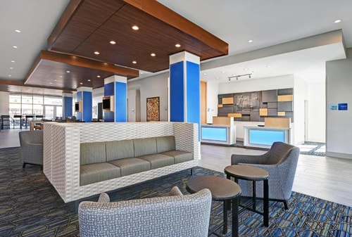 Standard King Room Near City Centre Houston HOU 8 Luxury Bookings