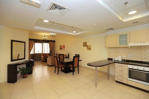 Classic One Bedroom Apartment Near Ski Dubai 6 Luxury Bookings