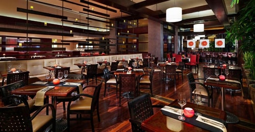 King Room Near To Discovery Green HOU 9 Luxury Bookings