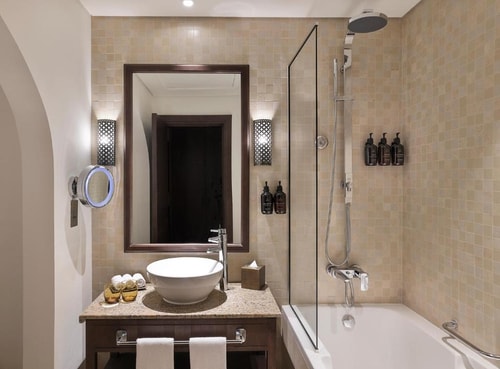 Deluxe Room Near Al Badiya Restaurant Aldhafra 4 Luxury Bookings