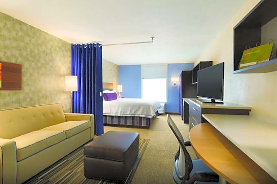 Studio Suite Near Aerodrom Ice Skating Complex HOU Luxury Bookings