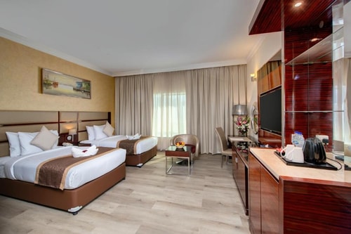 Deluxe King Or Twin Room Near Ansar Mall 1 Luxury Bookings