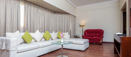 Superior Suite Near By Deira Clocktower 6 Luxury Bookings