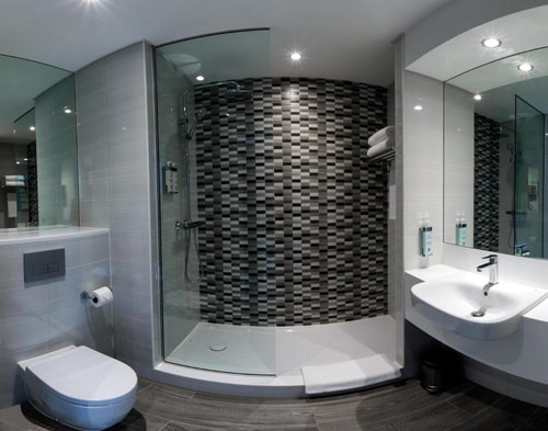 Double Room Near Tennis Court 3 Luxury Bookings