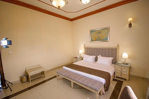One Bedroom Villa Near Bin Ham Stable Al Ain 4 Luxury Bookings