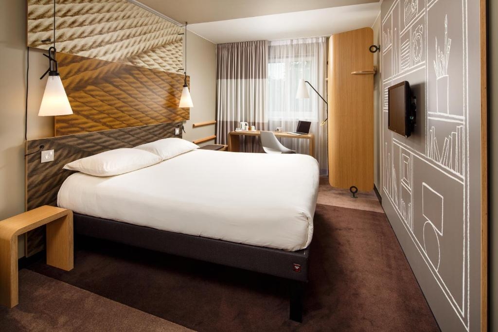 Double Or Twin Room Near Stratford Library LON Luxury Bookings