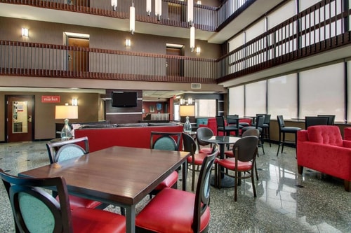 Deluxe King Room Near To Post Oak Park HOU 7 Luxury Bookings