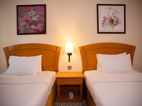 Furnished Two Bedroom Apartments Near Khalid Lake 1 Luxury Bookings