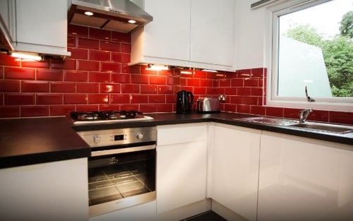 Studio Near Tantric Journey LON 6 Luxury Bookings