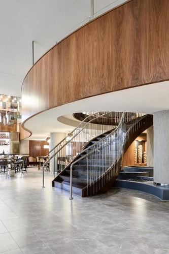 King Room Near Dallas World Aquarium DAL 12 Luxury Bookings