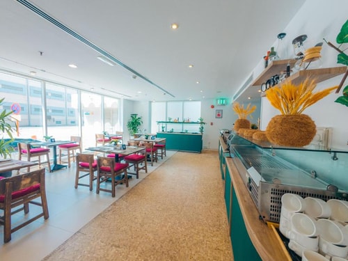 Superior King Room Near Abu Dhabi Mall 10 Luxury Bookings