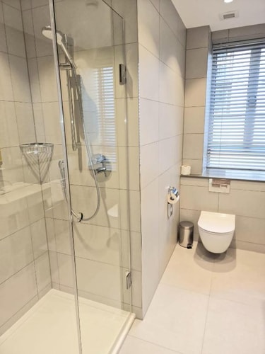 Double Room Near The Cartoon Museum LON 4 Luxury Bookings