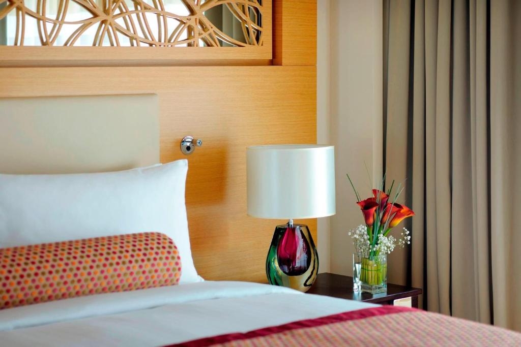 Two Bedroom Apartment Near Al Wasl Sports Club Luxury Bookings