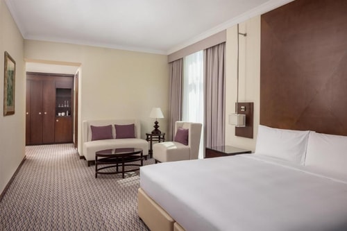 Premium King Or Twin Room Near Barsha Heights 2 Luxury Bookings