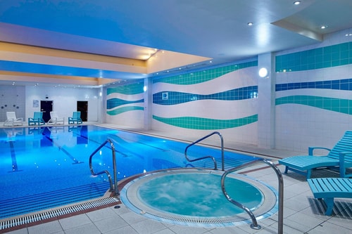 Superior King Room Near Airport Bowl LON 13 Luxury Bookings