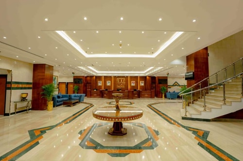 Deluxe King Or Twin Room Near Abuhail Centre Dubai 9 Luxury Bookings