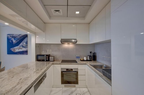 Two Bedroom Apartment Near Al Maya Supermarket 7 Luxury Bookings