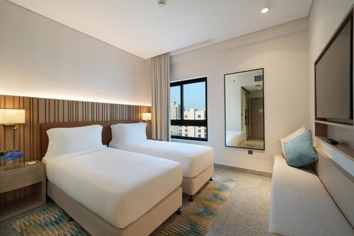 King Or Twin Room Near Al Jaddaf Dubai 1 Luxury Bookings
