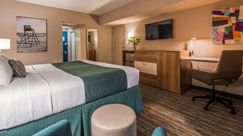 King Room Near Piola MIA 1 Luxury Bookings