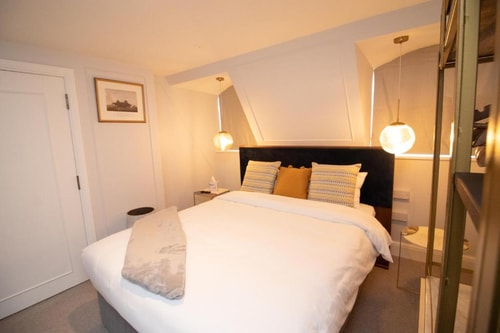 Deluxe Double Room Near Orange Park LON 4 Luxury Bookings