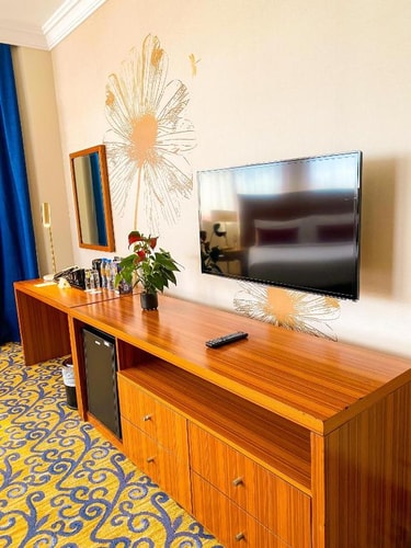 Junior Suite Near National Cinema 3 Luxury Bookings