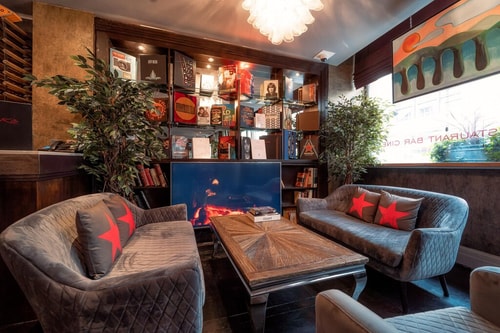 Superior Double Room Near Grad Careers Coach LON 7 Luxury Bookings