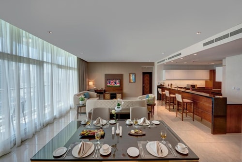 One Bedroom City View Near Westzone Supermarket 8 Luxury Bookings