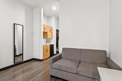 King Room Near William P. Hobby Airport HOU 4 Luxury Bookings